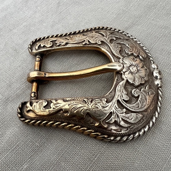 Vintage silver gold tone western floral belt buckle repousse rope medium 1” - Picture 6 of 8